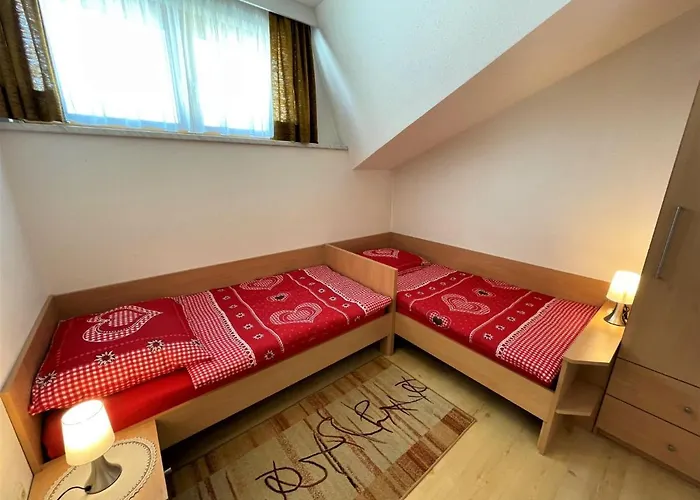 Fill By Interhome * 基希比希尔